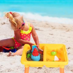 Costway Equipo 2 en 1 de Juegos de Playa con Compartimiento y Taparegalo para Niños por Uso Interno y Externo Multicolor 59 x 42 x 37 cm 