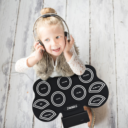 Enrolle Drum Pad de Silicona con LED Batería Electrónica de Sobremesa para Niños con Bluetooth Pedales y Baquetas 53 x 36,5 x 2,5 cm