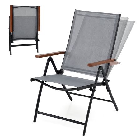 Silla plegable gris con respaldo reclinable y marco metálico, ideal para exteriores y soporta hasta 150 kg.