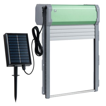 Puerta automática solar para gallinero con control remoto, sensor de luz y función antipellizco, ideal para aves de corral.